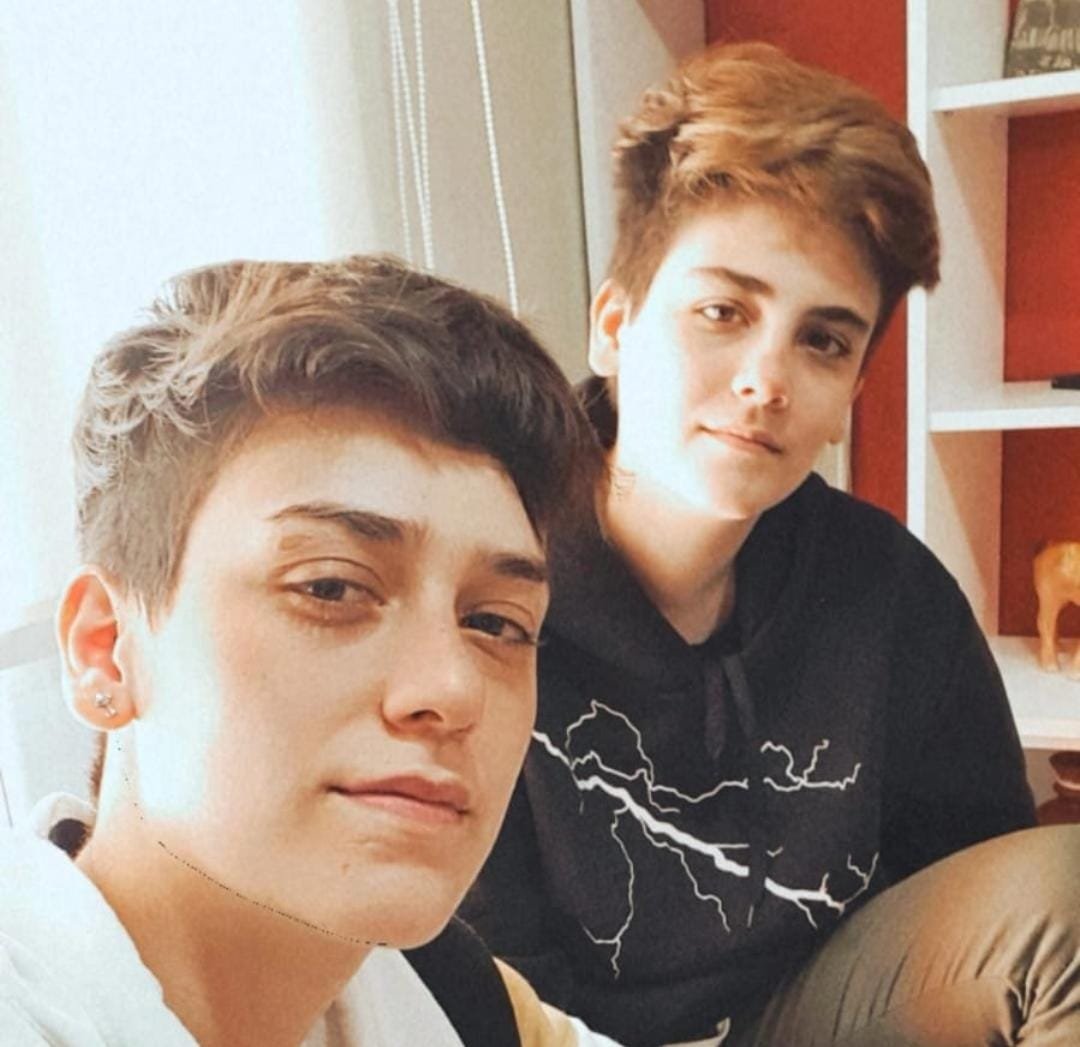 Sol y Victoria Castano